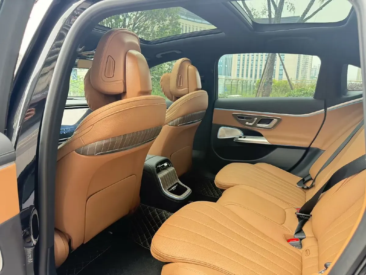 2025 Mercedes-Benz E Class 2.0T 258HP L4 9AT,autocango,china used car exporter,china ev exporter,chinese used car exporter,chinese used ev exporter