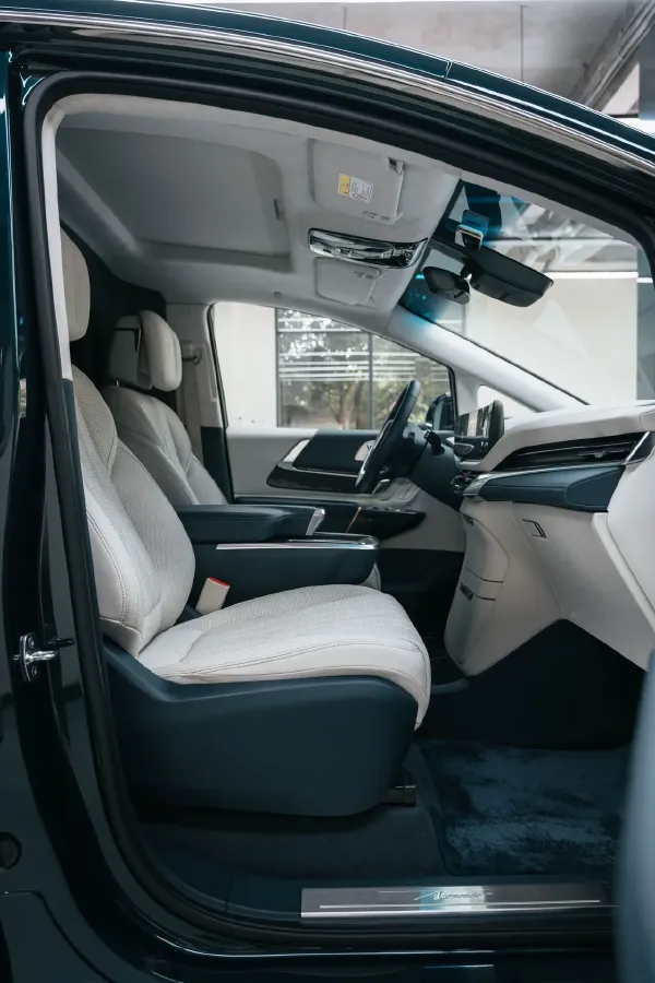 2023 Buick Century 2.0T 237HP L4 9AT,autocango,china used car exporter,china ev exporter,chinese used car exporter,chinese used ev exporter