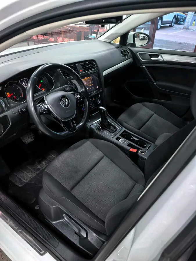 2019 Volkswagen Golf 1.2T 116HP L4 7DCT,autocango,china used car exporter,china ev exporter,chinese used car exporter,chinese used ev exporter