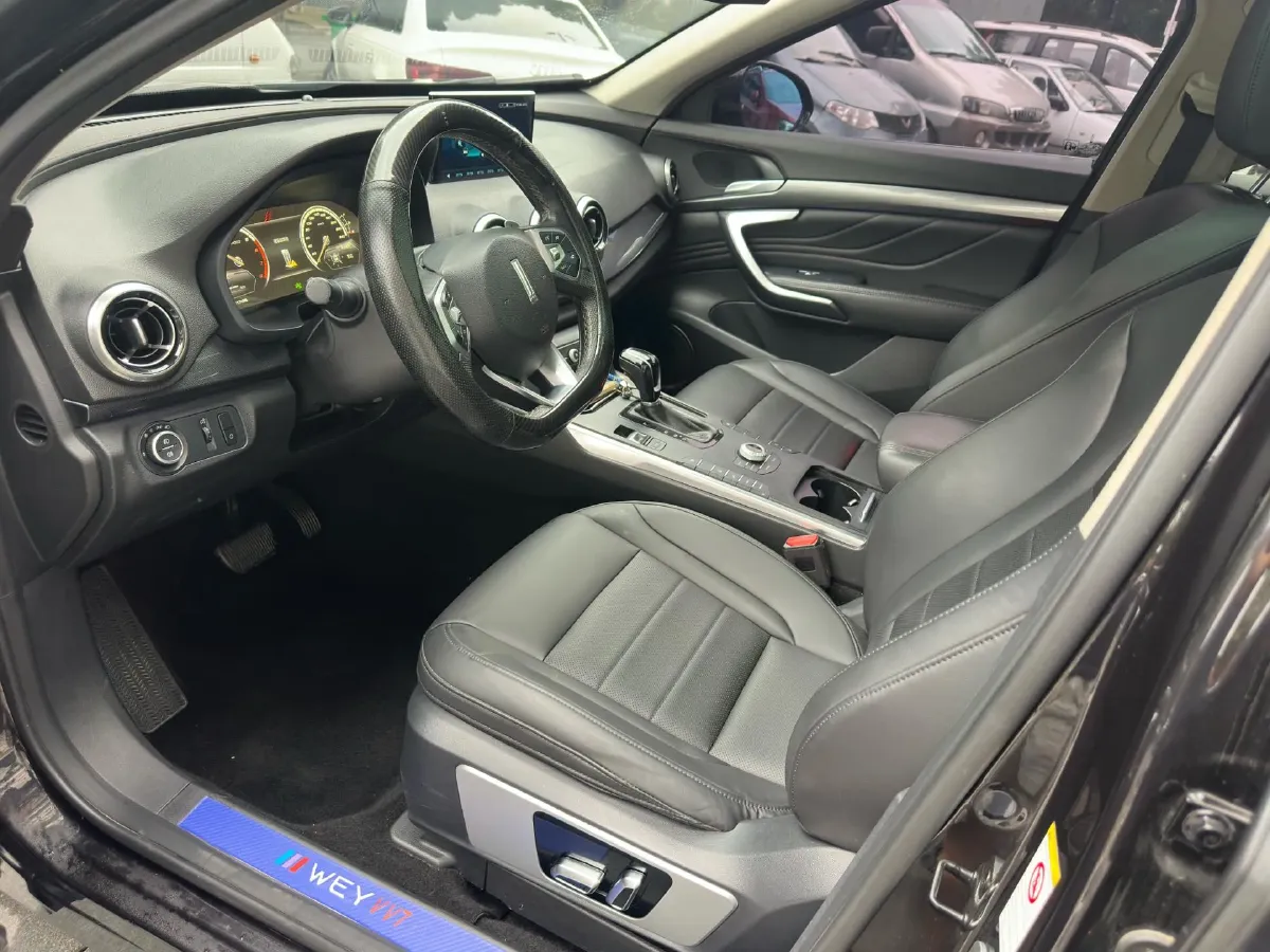 2017 WEY VV7 2.0T 234HP L4 7DCT,autocango,china used car exporter,china ev exporter,chinese used car exporter,chinese used ev exporter