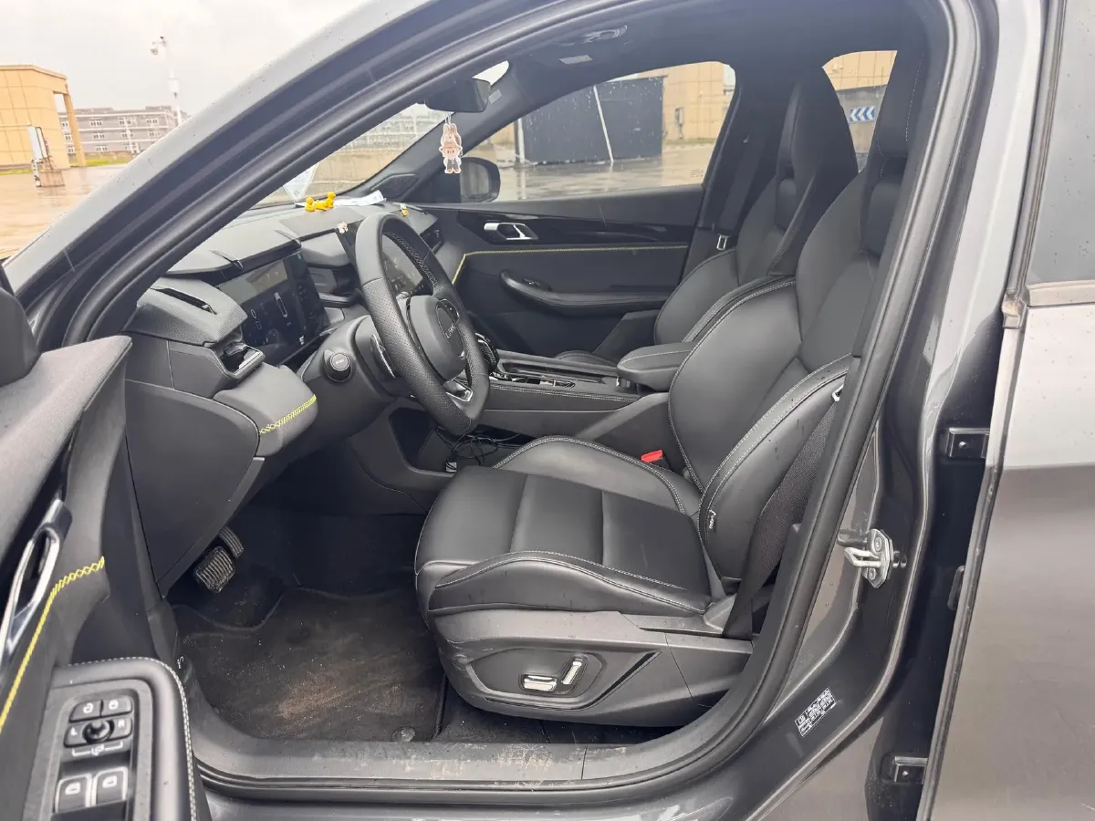 2023 Haval H5 2.0T 224HP L4 8AT,autocango,china used car exporter,china ev exporter,chinese used car exporter,chinese used ev exporter