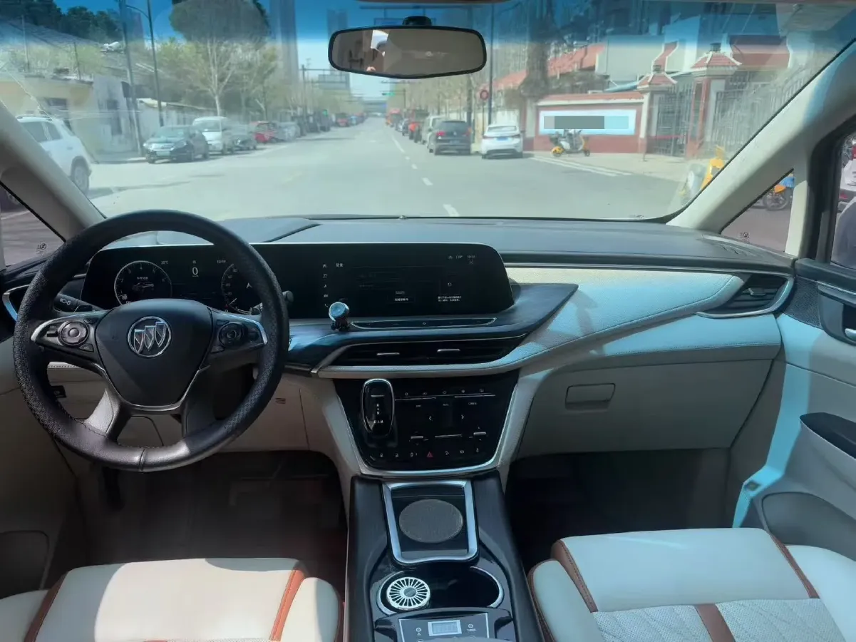 2020 Buick GL8 2.0T 237HP L4 9AT,autocango,china used car exporter,china ev exporter,chinese used car exporter,chinese used ev exporter