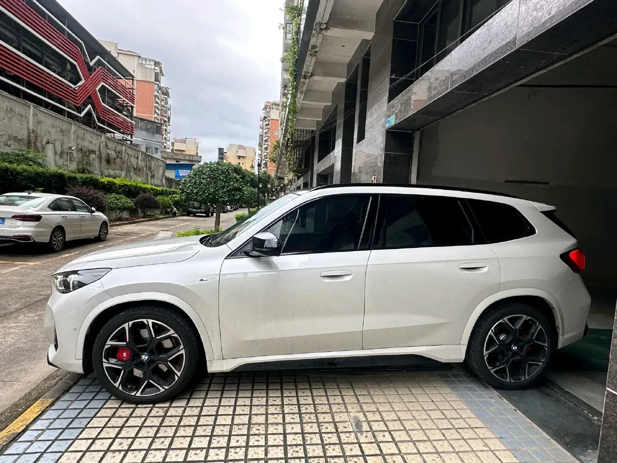 2025 GAC Trumpchi M8 2.0T 190HP L4 2DHT PHEV,autocango,china used car exporter,china ev exporter,chinese used car exporter,chinese used ev exporter