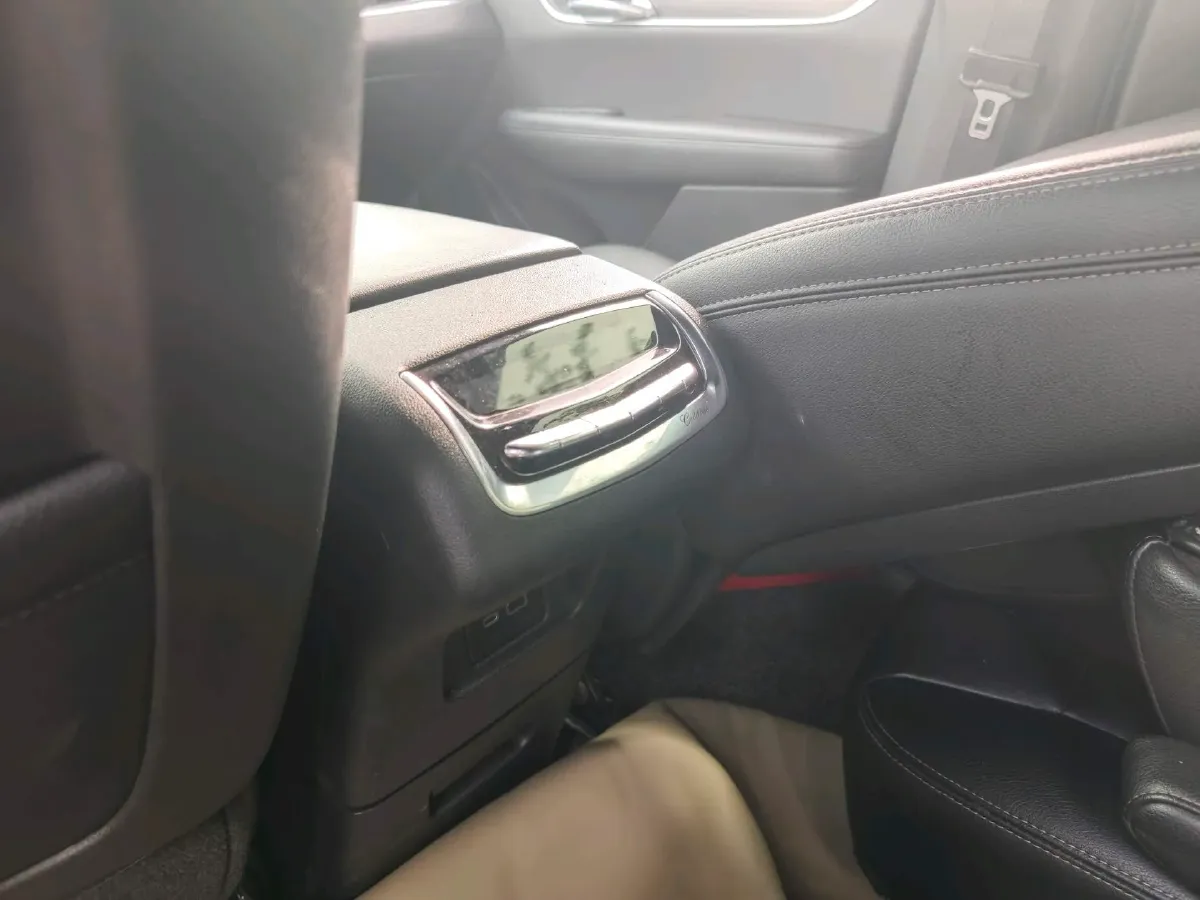 2021 Cadillac XT6 2.0T 237HP L4 9AT,autocango,china used car exporter,china ev exporter,chinese used car exporter,chinese used ev exporter