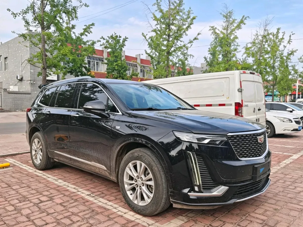 2021 Cadillac XT6 2.0T 237HP L4 9AT,autocango,china used car exporter,china ev exporter,chinese used car exporter,chinese used ev exporter