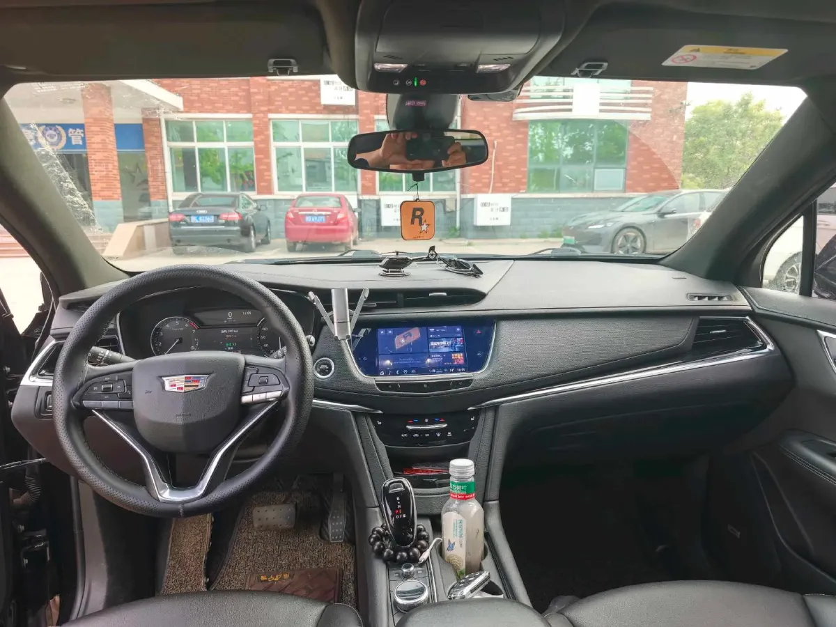 2021 Cadillac XT6 2.0T 237HP L4 9AT,autocango,china used car exporter,china ev exporter,chinese used car exporter,chinese used ev exporter
