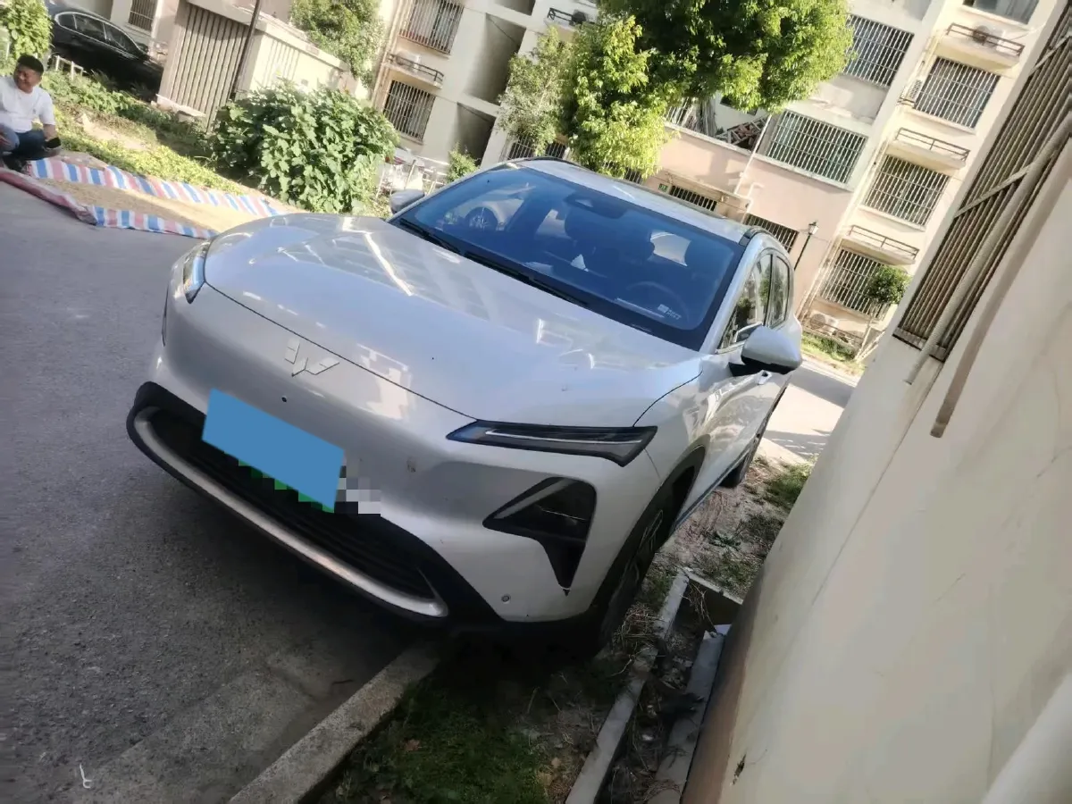 2024 WuLing XingGuangS 1.5L 106HP L4 E-CVT PHEV 20.5KWH,autocango,china used car exporter,china ev exporter,chinese used car exporter,chinese used ev exporter