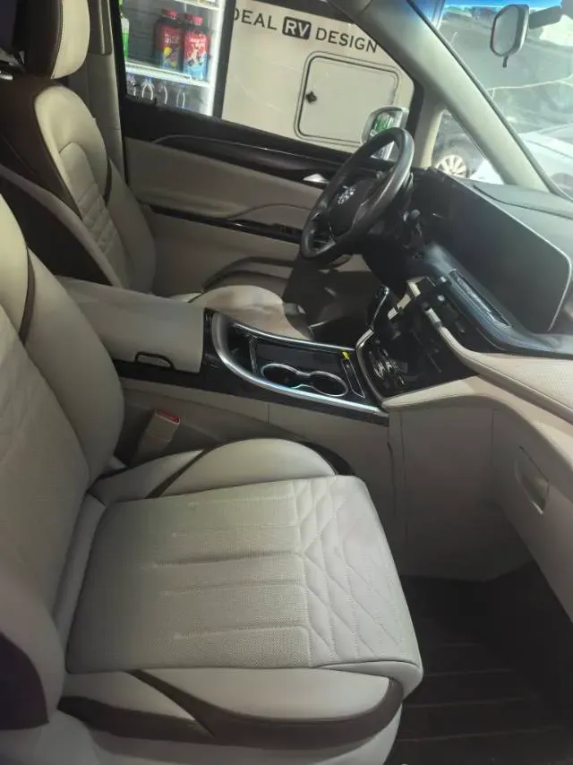 2023 Buick GL8 2.0T 237HP L4 9AT,autocango,china used car exporter,china ev exporter,chinese used car exporter,chinese used ev exporter