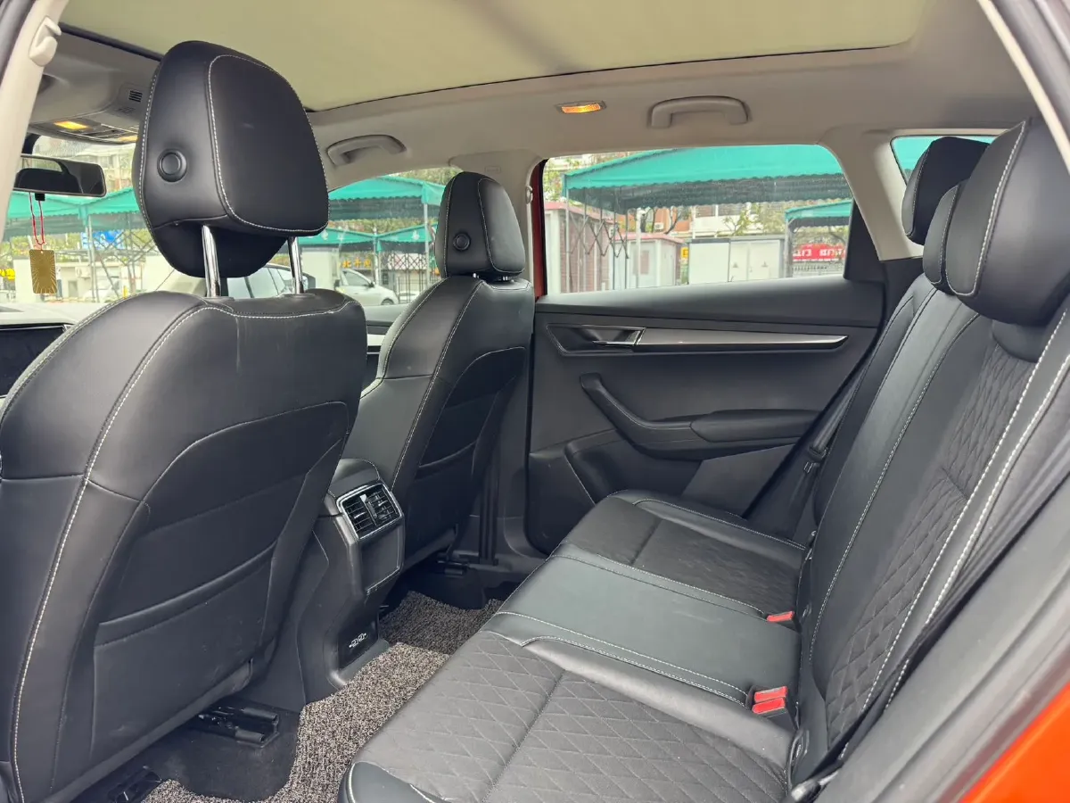 2018 Skoda Octavia 1.4T 150HP L4 7DCT,autocango,china used car exporter,china ev exporter,chinese used car exporter,chinese used ev exporter