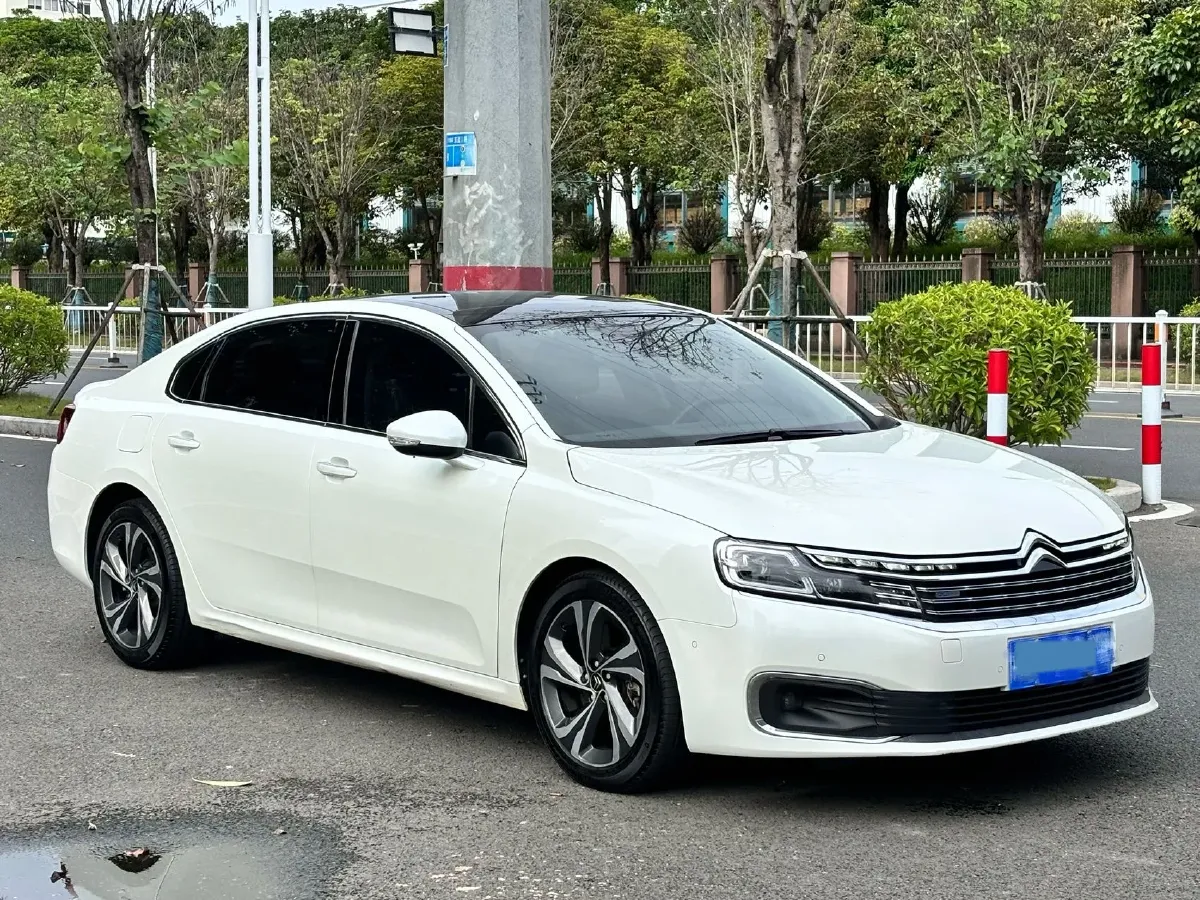 2017 Citroen C6 1.8T 204HP L4 6AT,autocango,china used car exporter,china ev exporter,chinese used car exporter,chinese used ev exporter