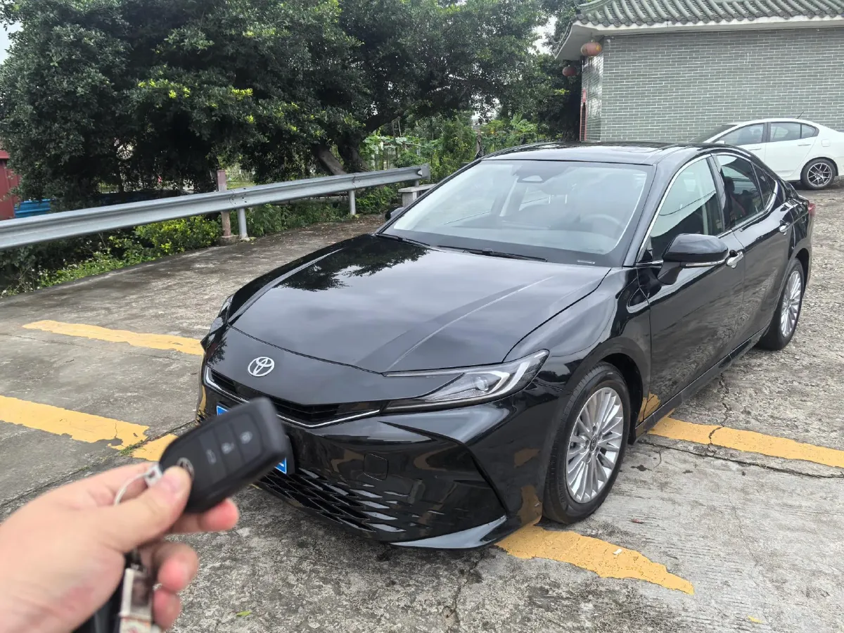 2026 Toyota Camry 2.0L 173HP L4 CVT,autocango,china used car exporter,china ev exporter,chinese used car exporter,chinese used ev exporter