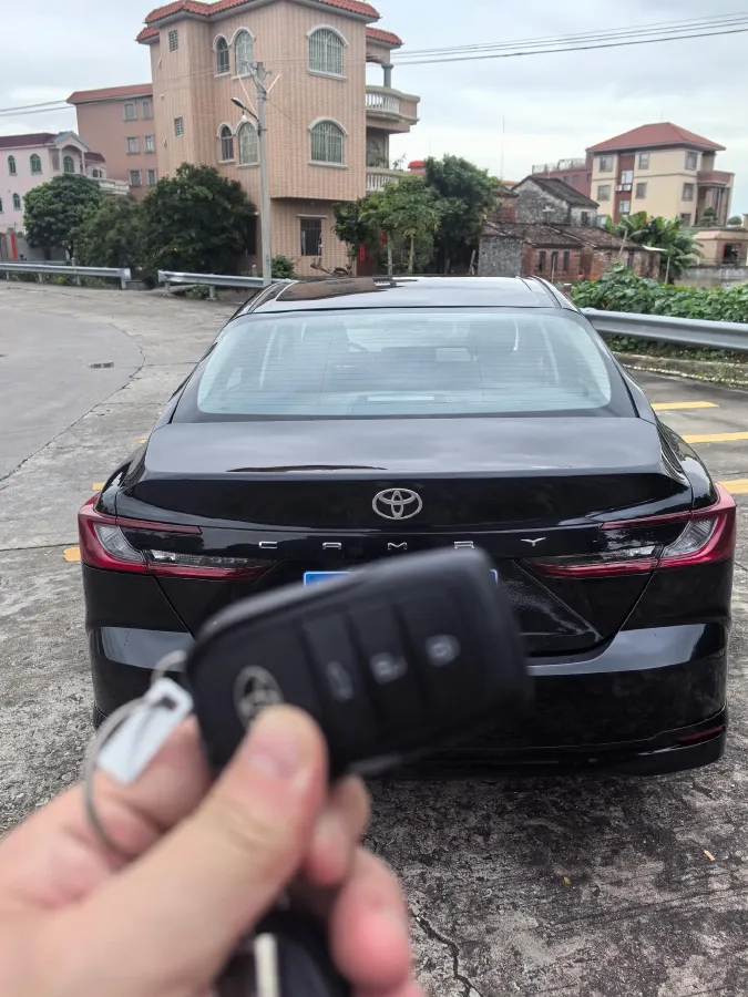 2026 Toyota Camry 2.0L 173HP L4 CVT,autocango,china used car exporter,china ev exporter,chinese used car exporter,chinese used ev exporter