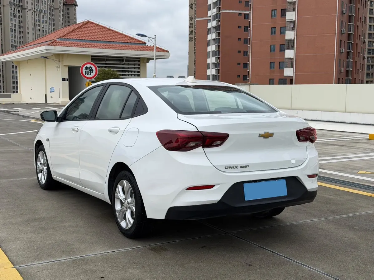 2021 Chevrolet Cavalier 1.0T 125HP L3 6AT,autocango,china used car exporter,china ev exporter,chinese used car exporter,chinese used ev exporter