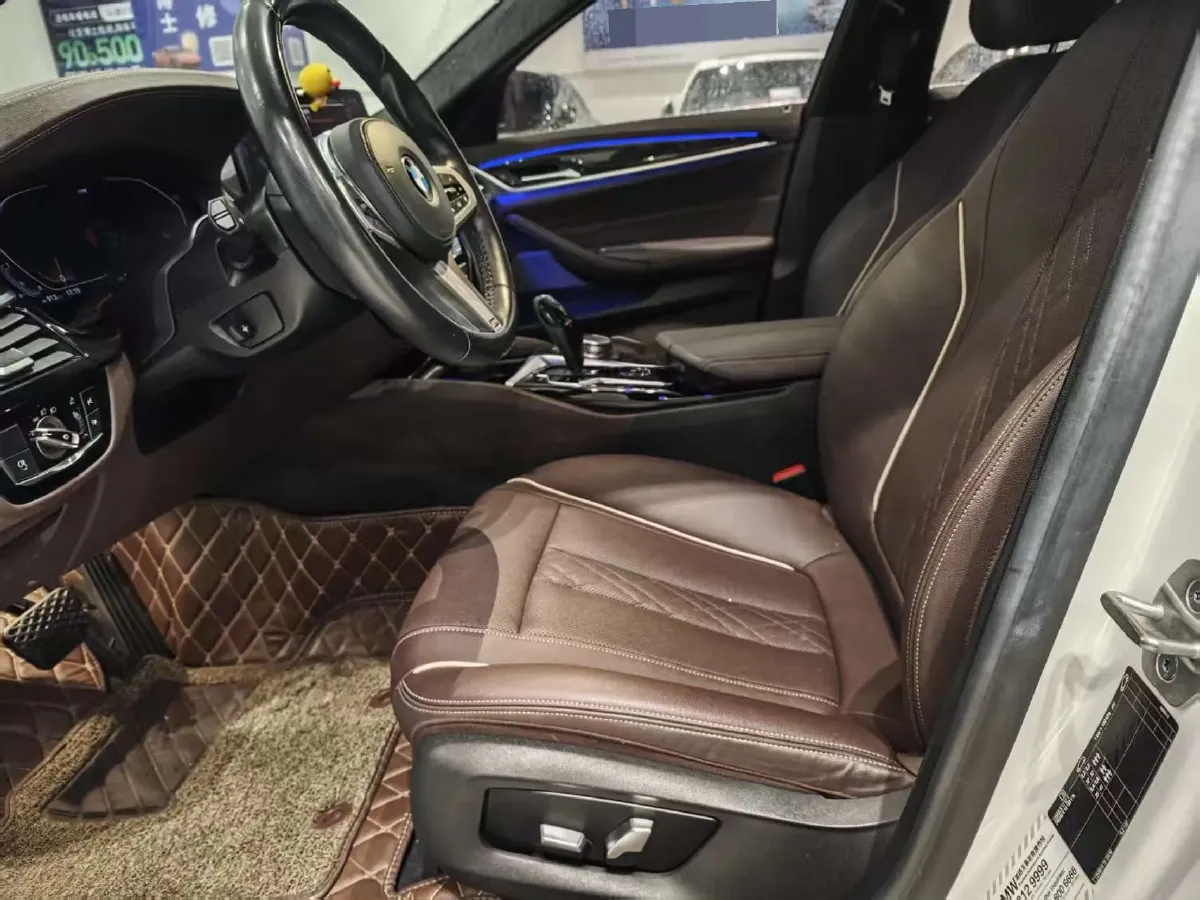 2021 BMW 5 Series 2.0T 184HP L4 8AT,autocango,china used car exporter,china ev exporter,chinese used car exporter,chinese used ev exporter