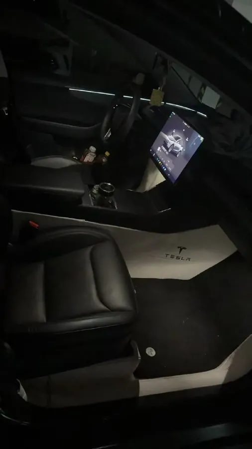 2025 Tesla Model Y BEV 78.4KWH,autocango,china used car exporter,china ev exporter,chinese used car exporter,chinese used ev exporter