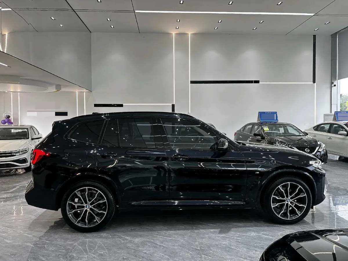 2022 BMW X3 2.0T 252HP L4 8AT,autocango,china used car exporter,china ev exporter,chinese used car exporter,chinese used ev exporter