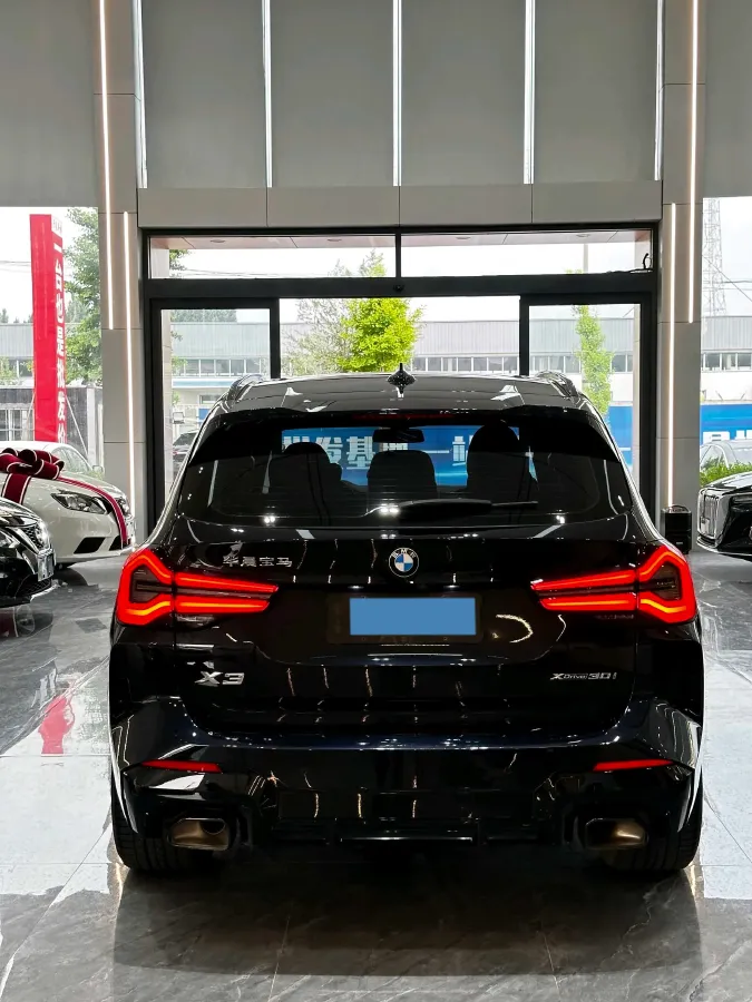 2022 BMW X3 2.0T 252HP L4 8AT,autocango,china used car exporter,china ev exporter,chinese used car exporter,chinese used ev exporter