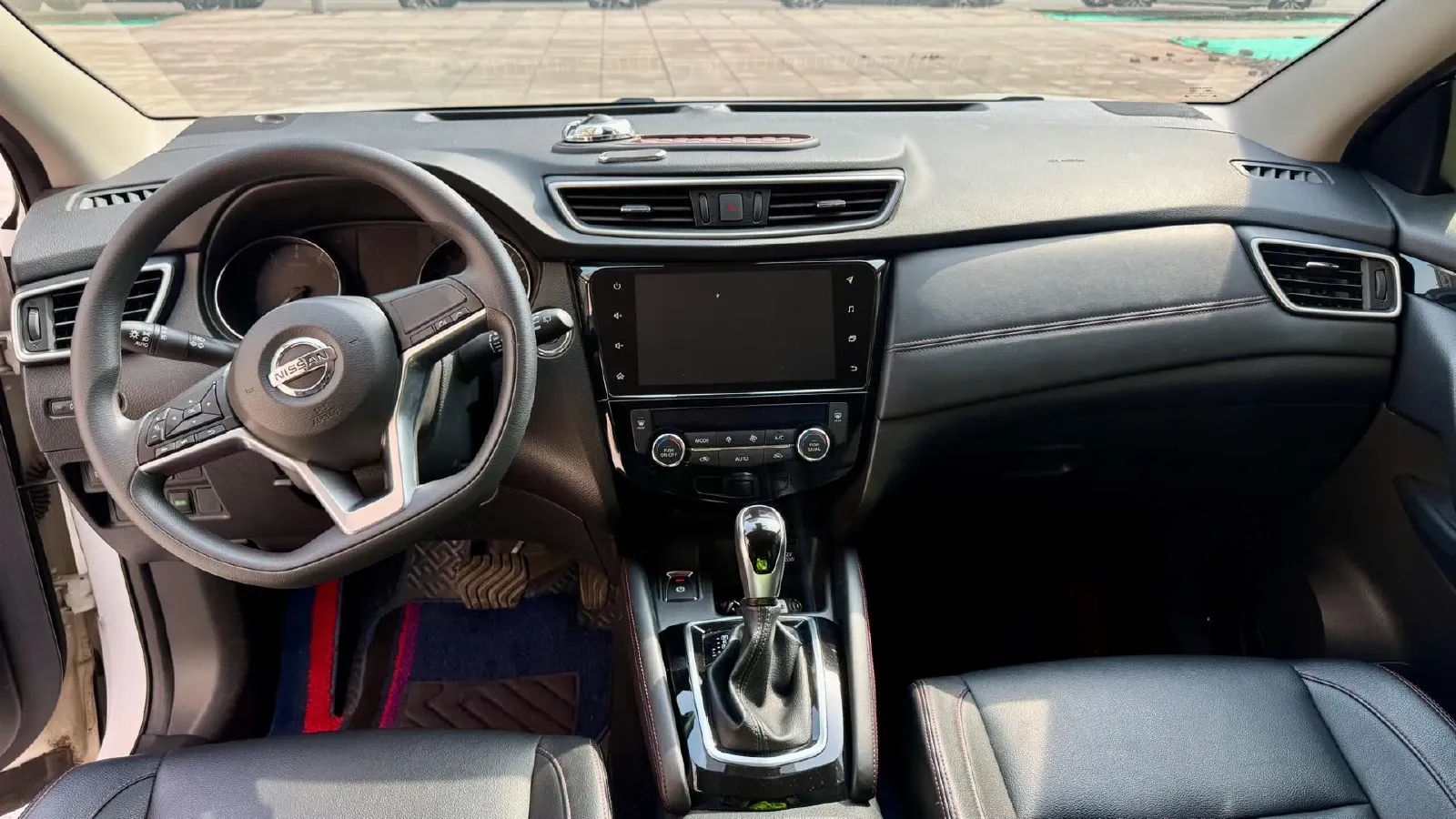 2022 Nissan Qashqai 2.0L 151HP L4 CVT,autocango,china used car exporter,china ev exporter,chinese used car exporter,chinese used ev exporter