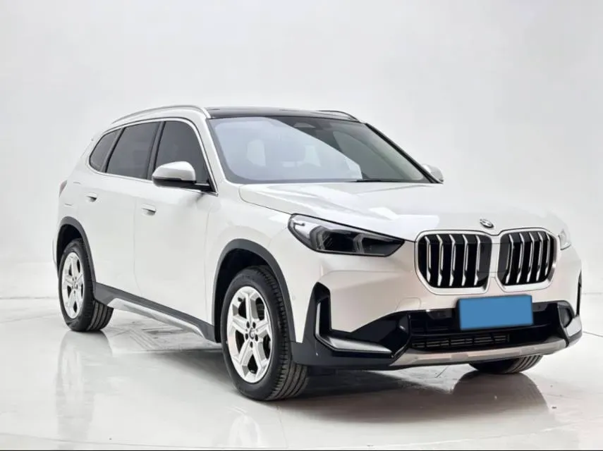 2023 BMW X1 1.5T 156HP L3 7DCT,autocango,china used car exporter,china ev exporter,chinese used car exporter,chinese used ev exporter