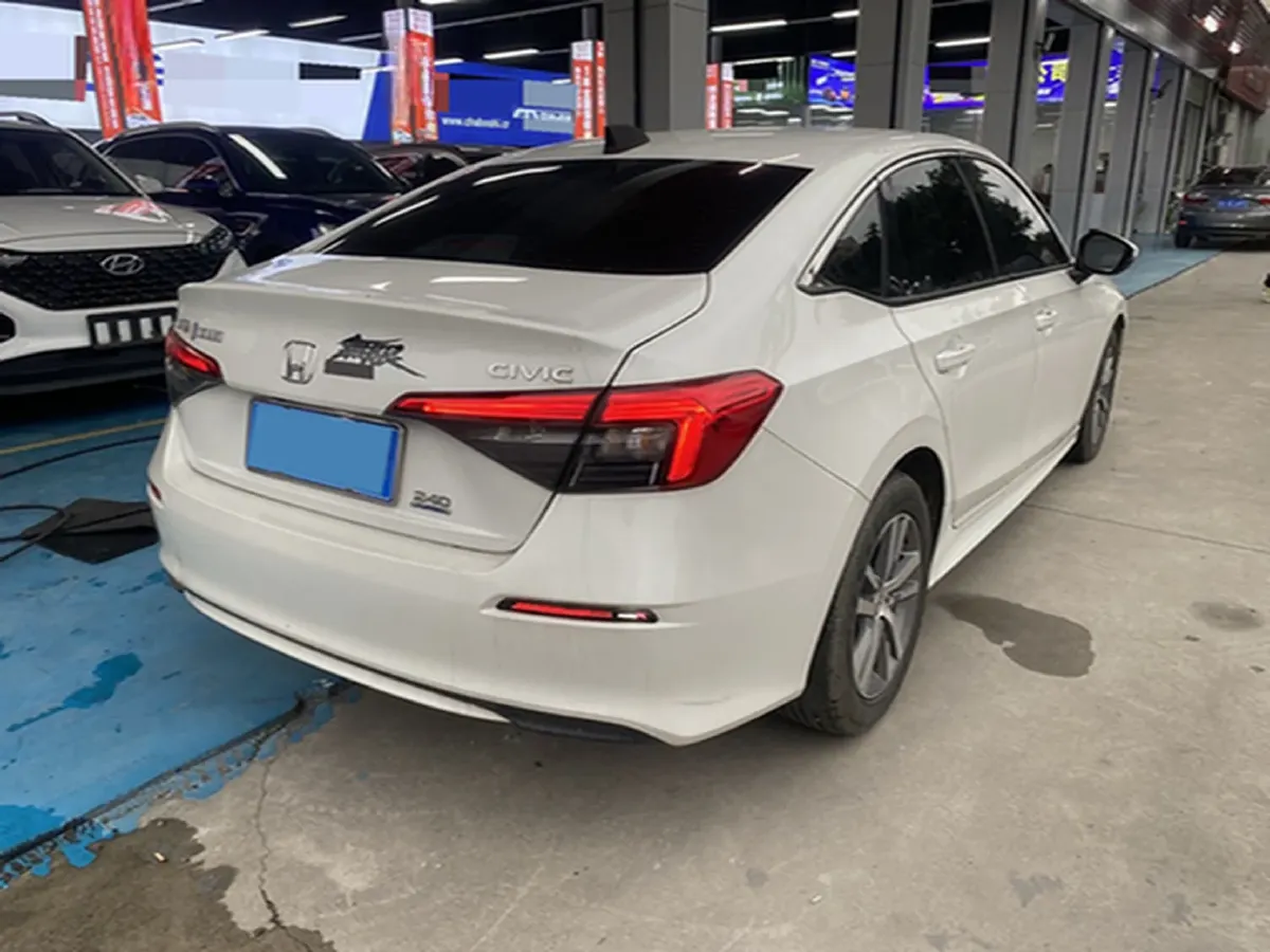 2023 Honda Civic 1.5T 182HP L4 CVT,autocango,china used car exporter,china ev exporter,chinese used car exporter,chinese used ev exporter