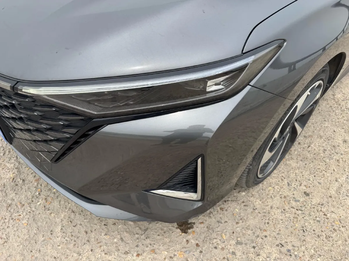 2023 ChangAn Raeton Plus 1.5T 188HP L4 7DCT,autocango,china used car exporter,china ev exporter,chinese used car exporter,chinese used ev exporter