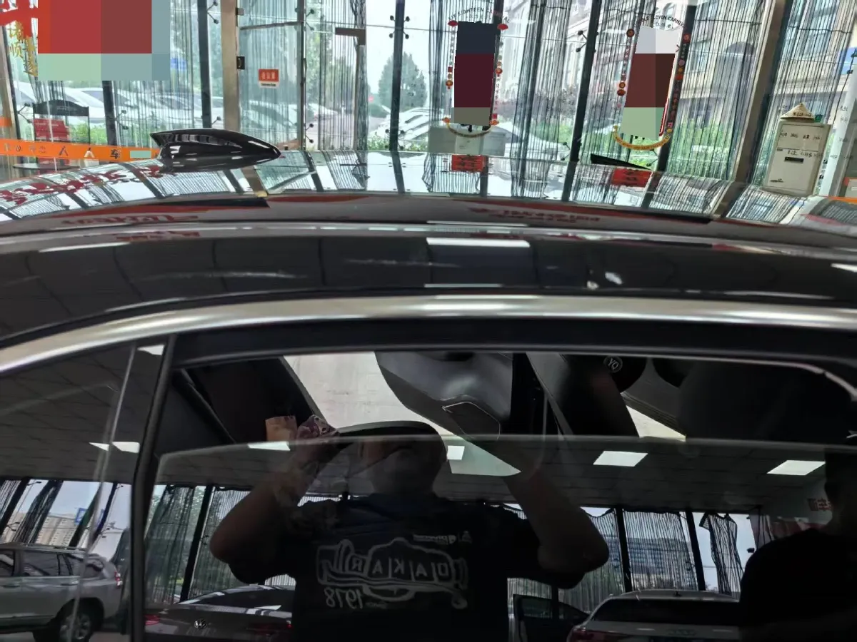 2022 HongQi E-QM5 BEV 54KWH,autocango,china used car exporter,china ev exporter,chinese used car exporter,chinese used ev exporter