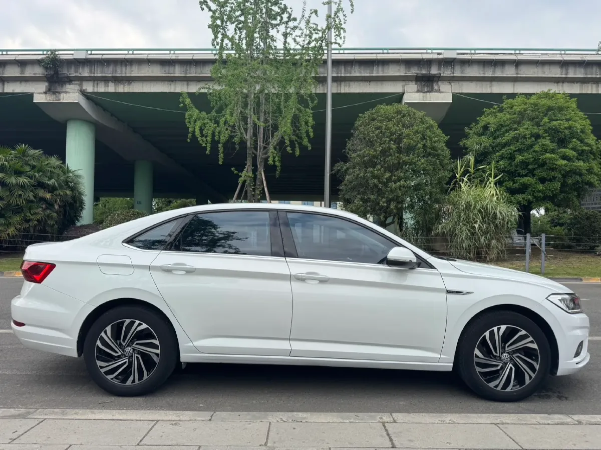 2021 Volkswagen Sagitar 1.4T 150HP L4 7DCT,autocango,china used car exporter,china ev exporter,chinese used car exporter,chinese used ev exporter