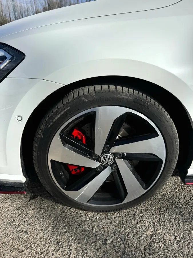 2019 Buick EnvisionPlus 2.0T 260HP L4 9AT,autocango,china used car exporter,china ev exporter,chinese used car exporter,chinese used ev exporter