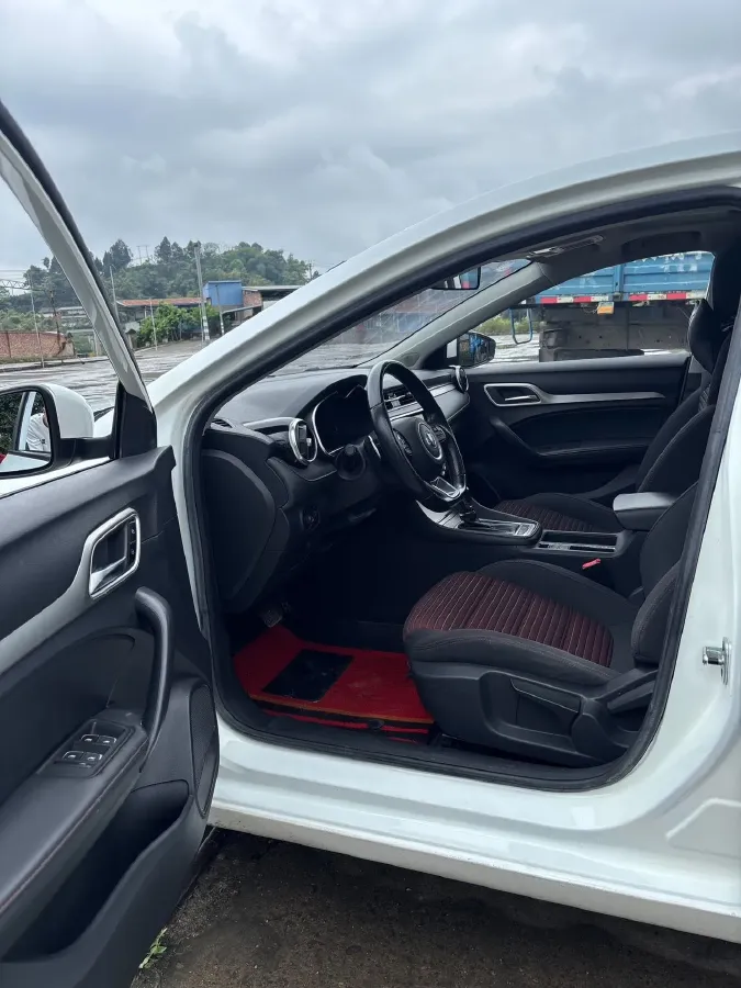 2019 MAXUS D60 1.5T 169HP L4 7DCT,autocango,china used car exporter,china ev exporter,chinese used car exporter,chinese used ev exporter