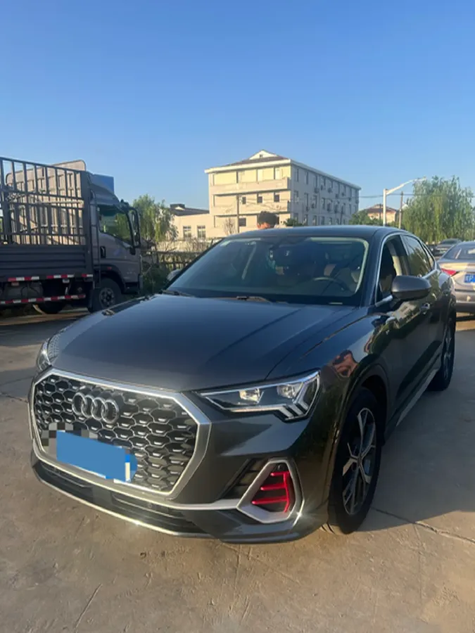 2020 Audi Q3 Sportback 2.0T 186HP L4 7DCT,autocango,china used car exporter,china ev exporter,chinese used car exporter,chinese used ev exporter
