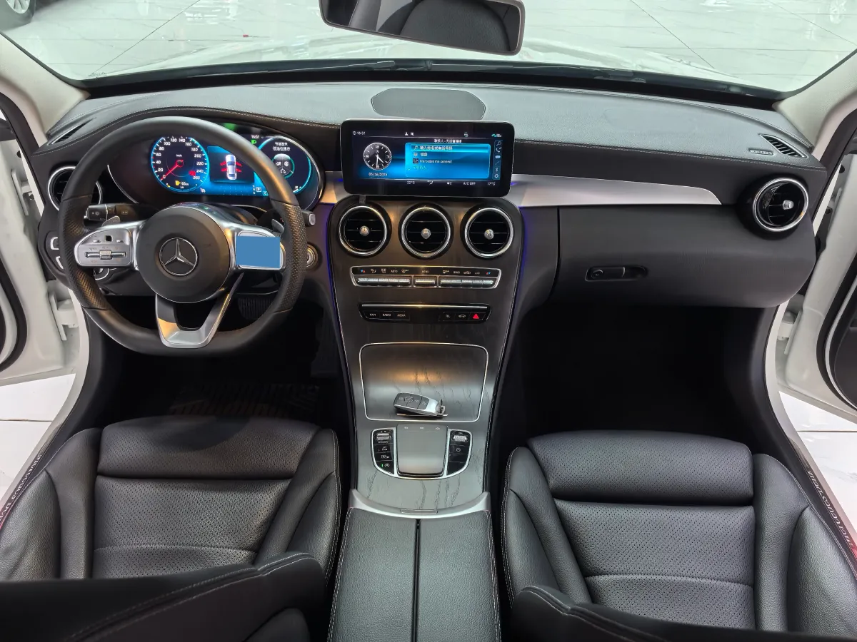 2020 Mercedes-Benz C Class 1.5T 184HP L4 9AT,autocango,china used car exporter,china ev exporter,chinese used car exporter,chinese used ev exporter