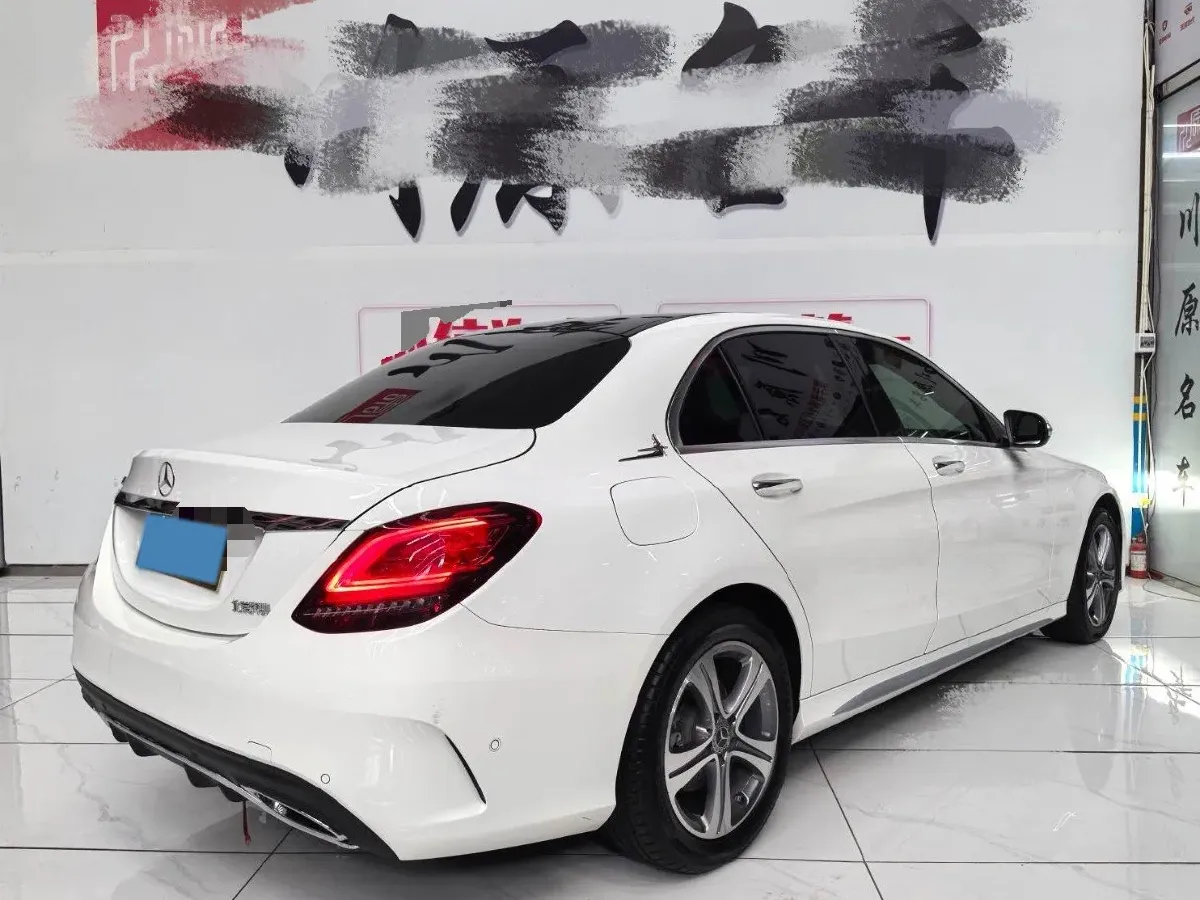 2020 Mercedes-Benz C Class 1.5T 184HP L4 9AT,autocango,china used car exporter,china ev exporter,chinese used car exporter,chinese used ev exporter