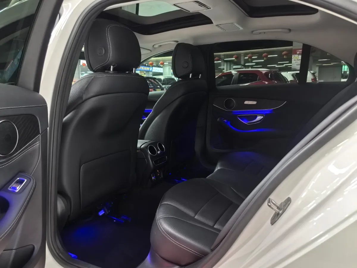 2020 Mercedes-Benz C Class 1.5T 184HP L4 9AT,autocango,china used car exporter,china ev exporter,chinese used car exporter,chinese used ev exporter