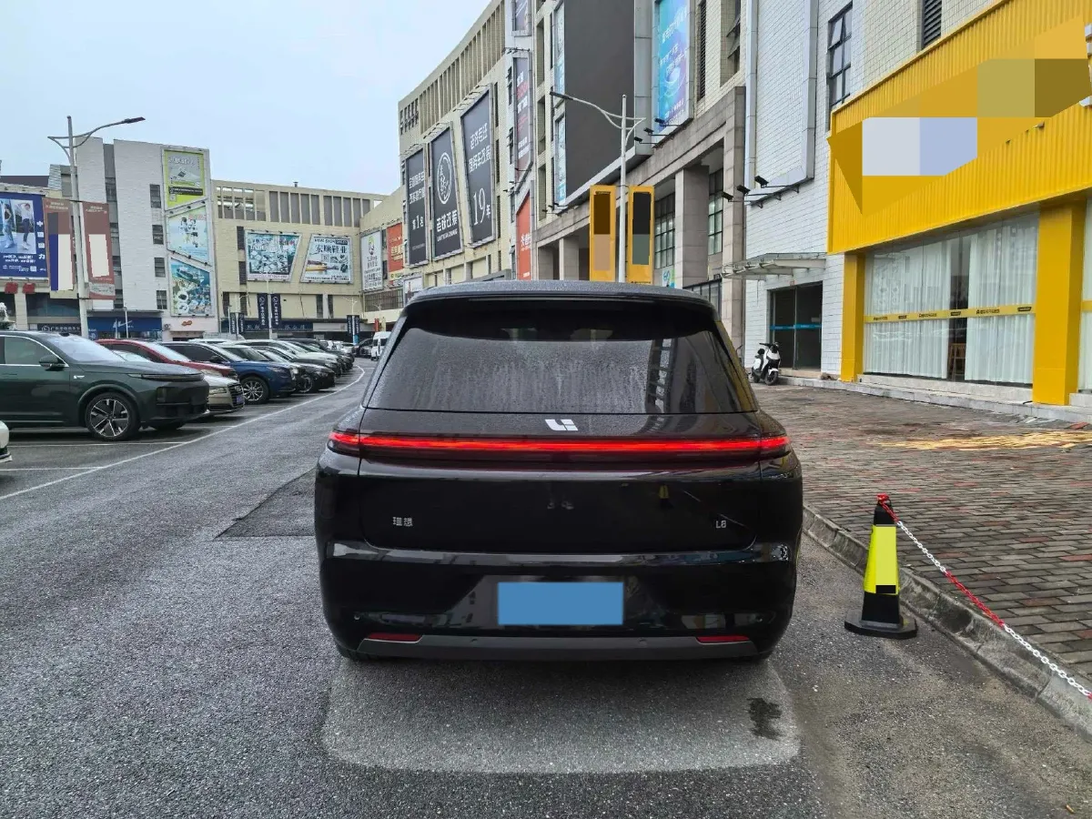 2024 Ford Bronco 2.3T 275HP L4 10AT,autocango,china used car exporter,china ev exporter,chinese used car exporter,chinese used ev exporter