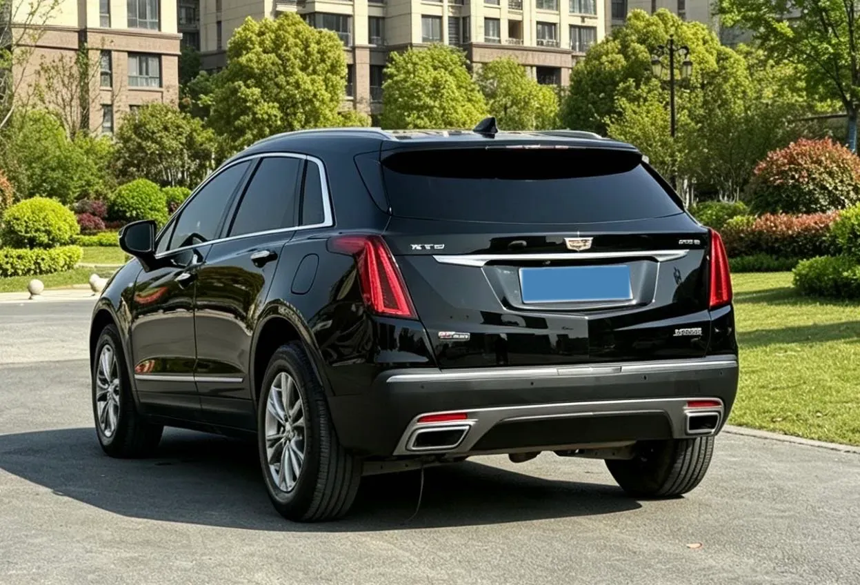 2022 Cadillac XT5 2.0T 237HP L4 9AT,autocango,china used car exporter,china ev exporter,chinese used car exporter,chinese used ev exporter