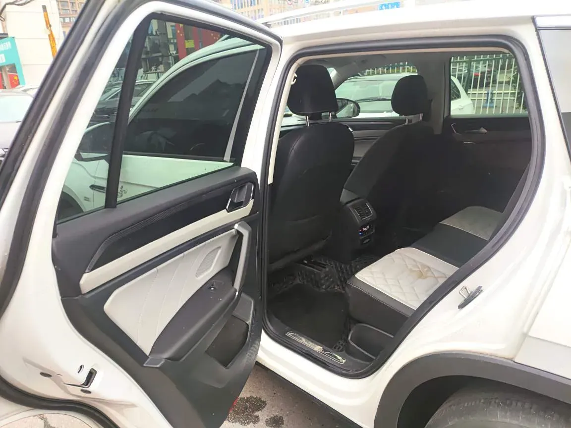 2023 Volkswagen Tayron 1.4T 150HP L4 7DCT,autocango,china used car exporter,china ev exporter,chinese used car exporter,chinese used ev exporter