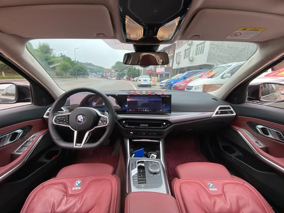 2025 BMW 3 Series 2.0T 245HP L4 8AT,autocango,china used car exporter,china ev exporter,chinese used car exporter,chinese used ev exporter
