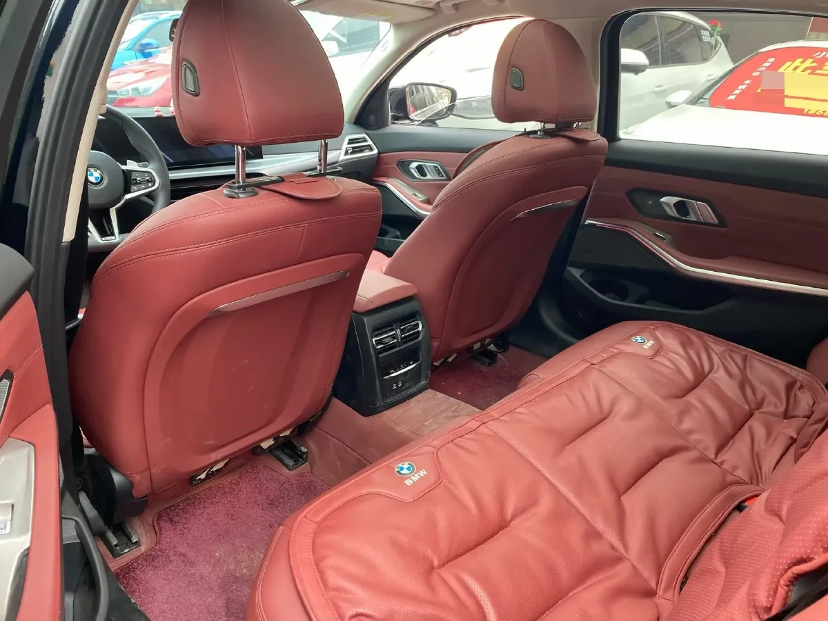 2025 BMW 3 Series 2.0T 245HP L4 8AT,autocango,china used car exporter,china ev exporter,chinese used car exporter,chinese used ev exporter