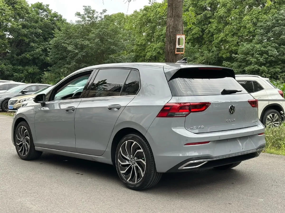 2023 Volkswagen Golf 1.4T 150HP L4 7DCT,autocango,china used car exporter,china ev exporter,chinese used car exporter,chinese used ev exporter