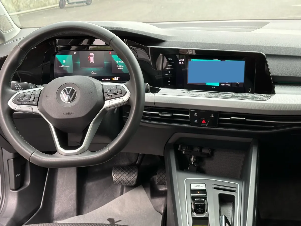 2023 Volkswagen Golf 1.4T 150HP L4 7DCT,autocango,china used car exporter,china ev exporter,chinese used car exporter,chinese used ev exporter