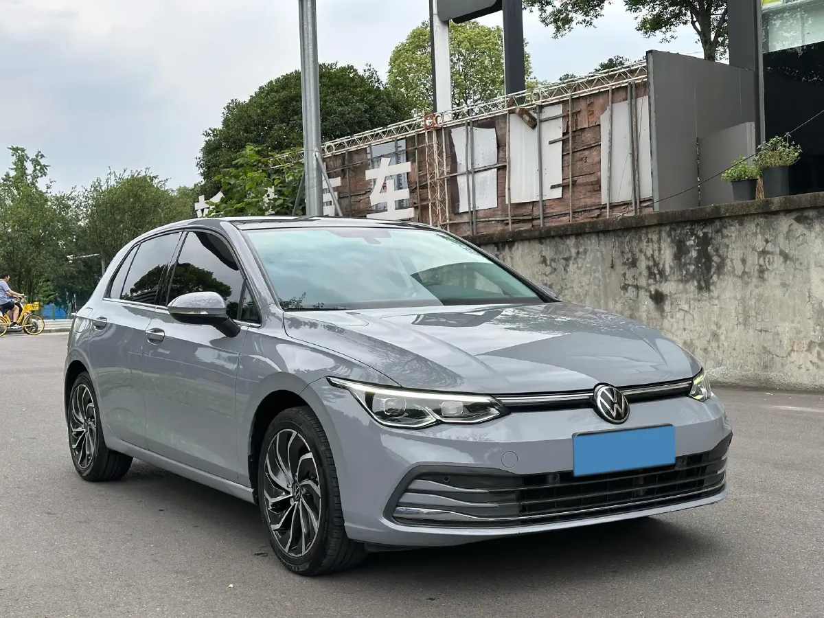2023 Volkswagen Golf 1.4T 150HP L4 7DCT,autocango,china used car exporter,china ev exporter,chinese used car exporter,chinese used ev exporter