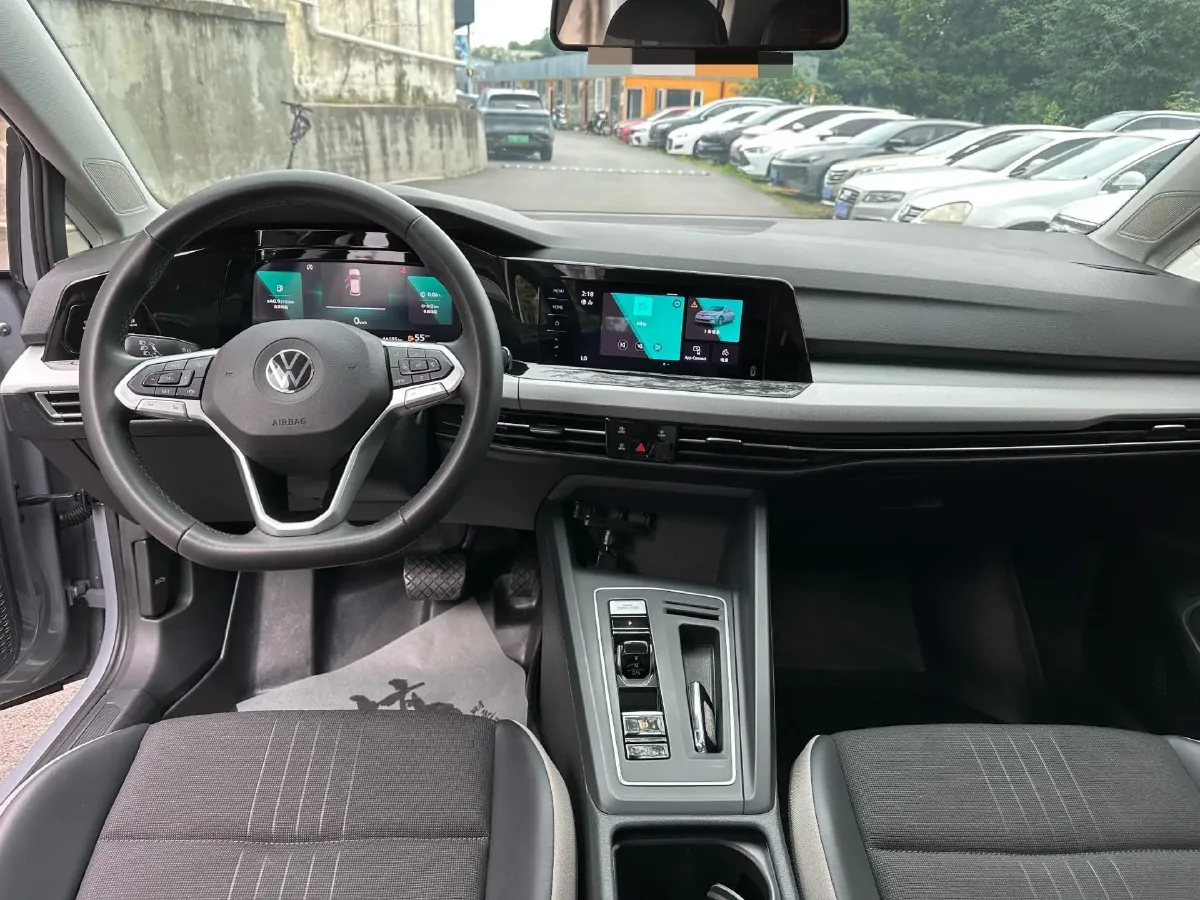 2023 Volkswagen Golf 1.4T 150HP L4 7DCT,autocango,china used car exporter,china ev exporter,chinese used car exporter,chinese used ev exporter