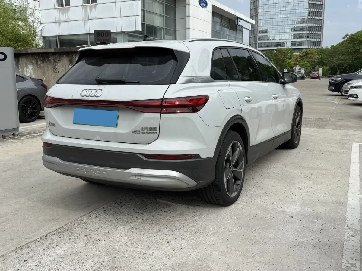 2022 Audi Q5 e-tron BEV 83.4KWH,autocango,china used car exporter,china ev exporter,chinese used car exporter,chinese used ev exporter