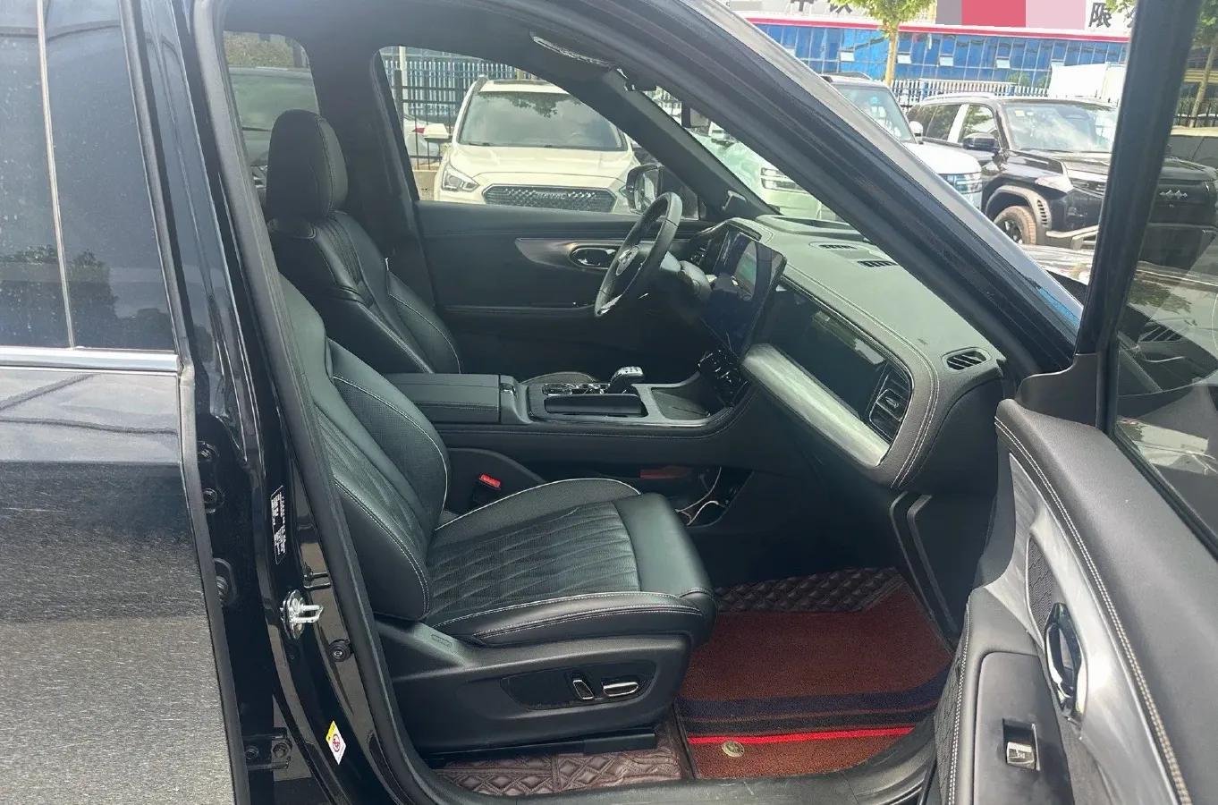 2022 GAC Trumpchi GS8 2.0T 190HP L4 E-CVT Hybrid,autocango,china used car exporter,china ev exporter,chinese used car exporter,chinese used ev exporter