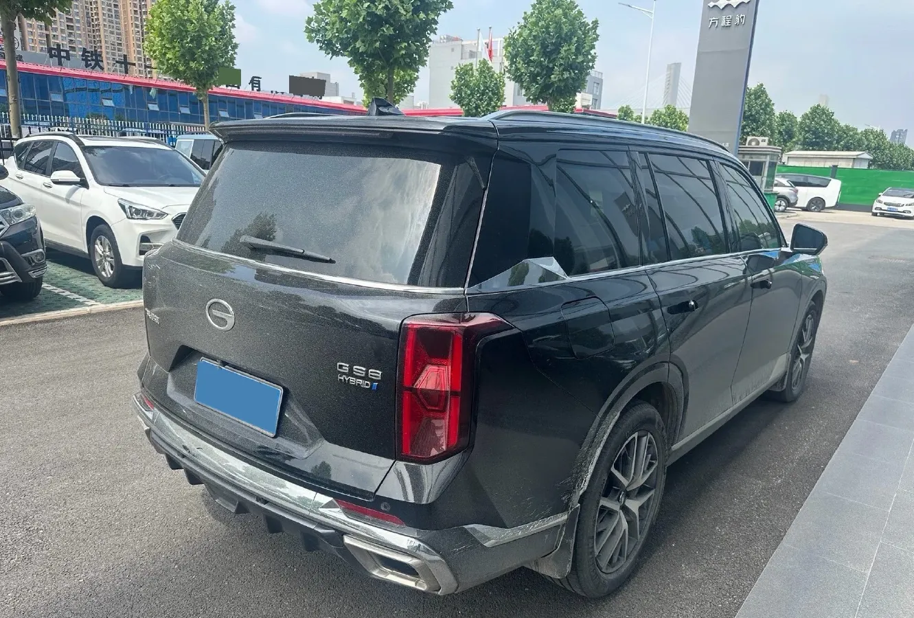 2022 GAC Trumpchi GS8 2.0T 190HP L4 E-CVT Hybrid,autocango,china used car exporter,china ev exporter,chinese used car exporter,chinese used ev exporter