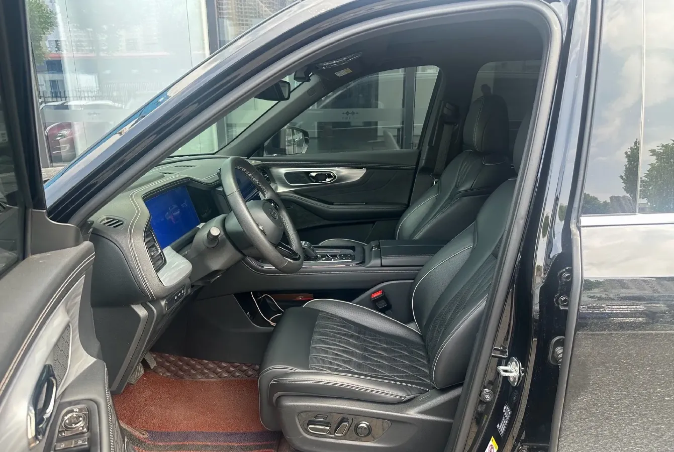2022 GAC Trumpchi GS8 2.0T 190HP L4 E-CVT Hybrid,autocango,china used car exporter,china ev exporter,chinese used car exporter,chinese used ev exporter