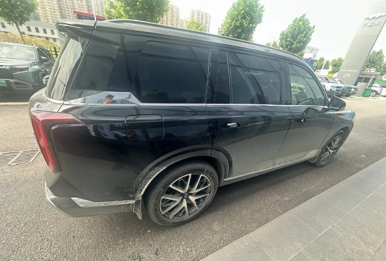 2022 GAC Trumpchi GS8 2.0T 190HP L4 E-CVT Hybrid,autocango,china used car exporter,china ev exporter,chinese used car exporter,chinese used ev exporter