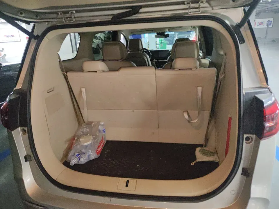 2023 Buick GL8 2.0T 237HP L4 9AT,autocango,china used car exporter,china ev exporter,chinese used car exporter,chinese used ev exporter
