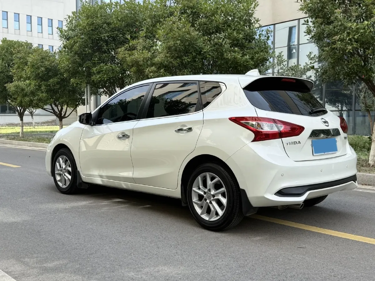 2024 Nissan Tiida 1.6L 122HP L4 CVT,autocango,china used car exporter,china ev exporter,chinese used car exporter,chinese used ev exporter