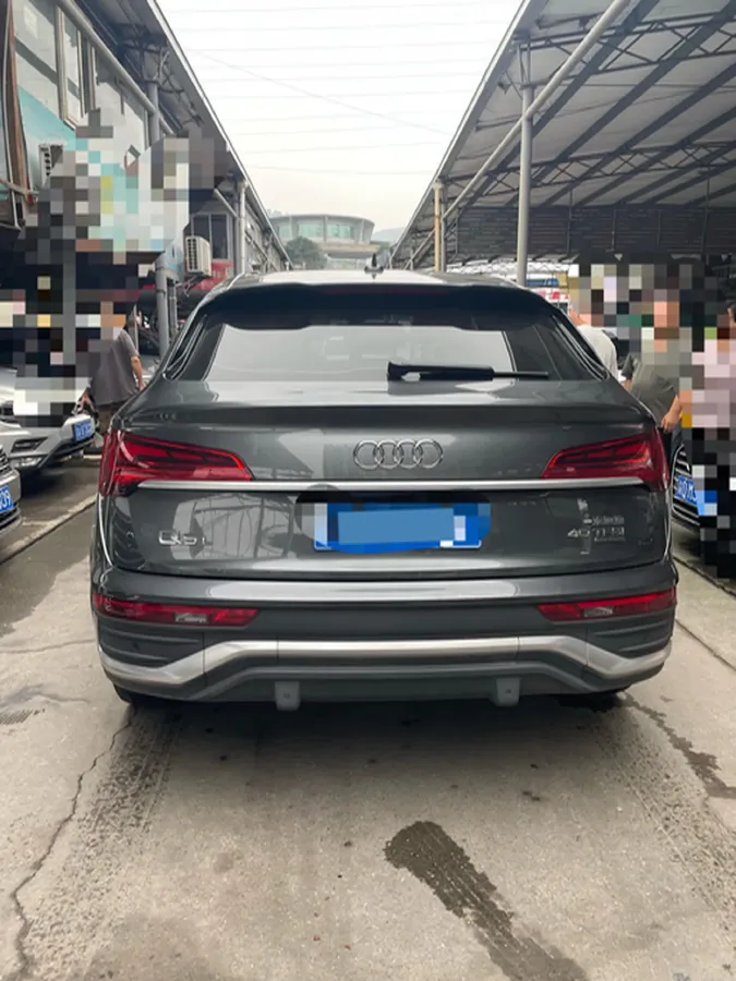2021 Audi Q5L Sportback 2.0T 190HP L4 7DCT,autocango,china used car exporter,china ev exporter,chinese used car exporter,chinese used ev exporter